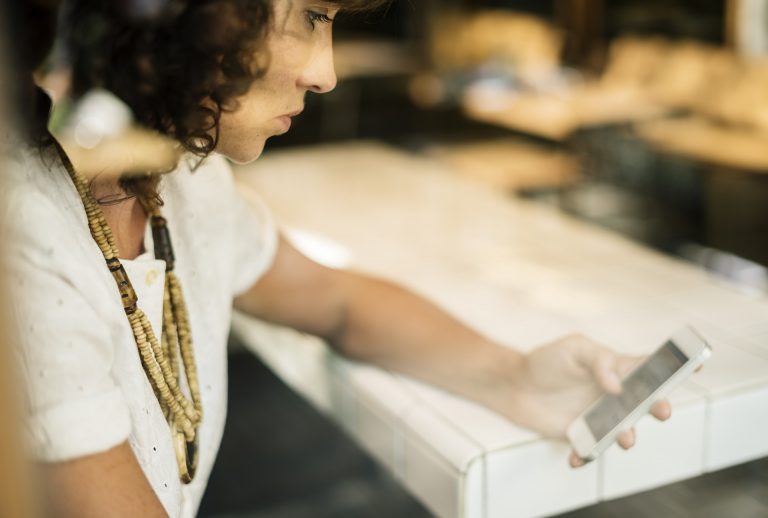 10 Ways to Tame Your Social Media Craving